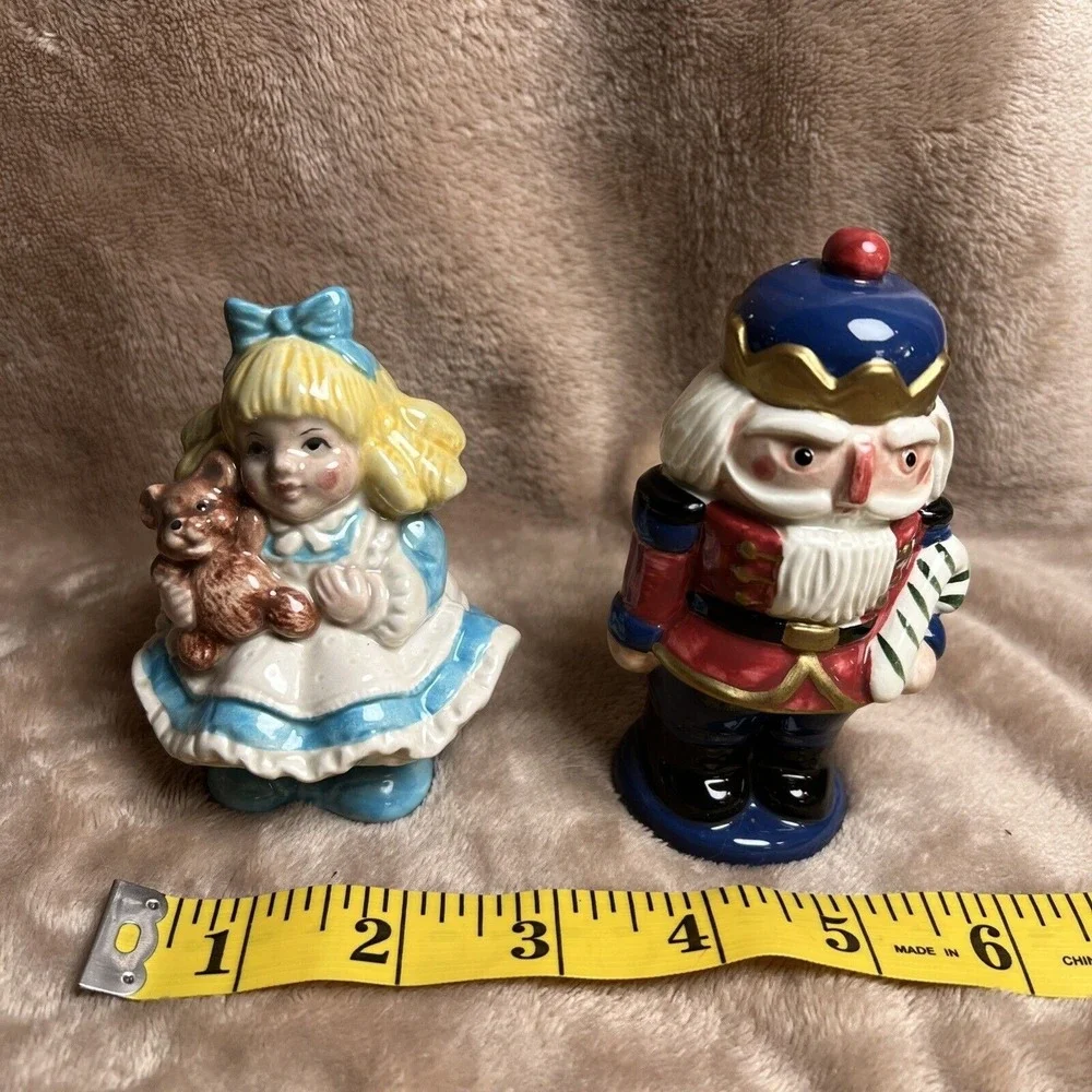 Fitz Floyd Vintage 1992 Nutcracker and Girl Salt and Pepper Shakers Set Blue Red
